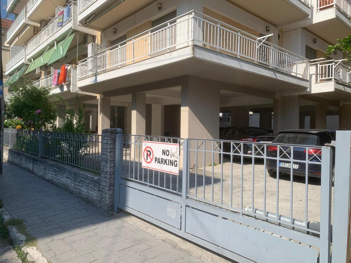 New Zeusplace Apartment With Private Parking Paralia Katerini Buitenkant foto